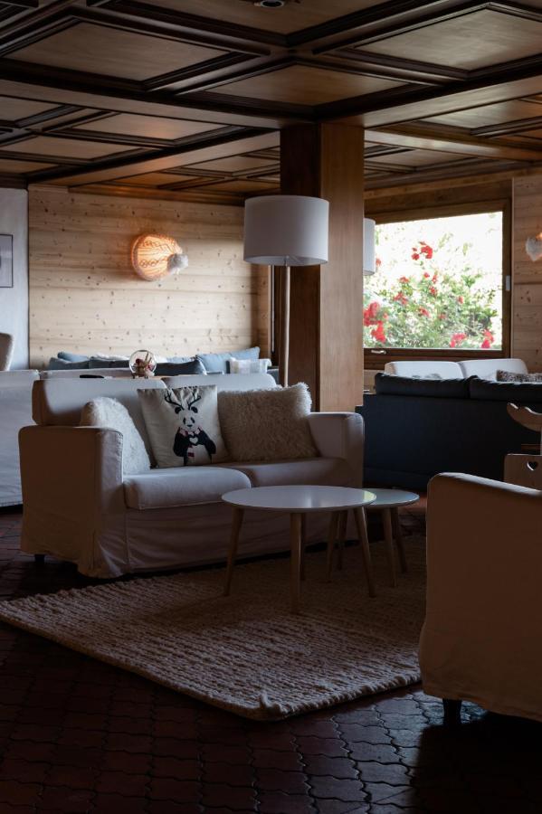 Hotel Les Roches Fleuries 4*